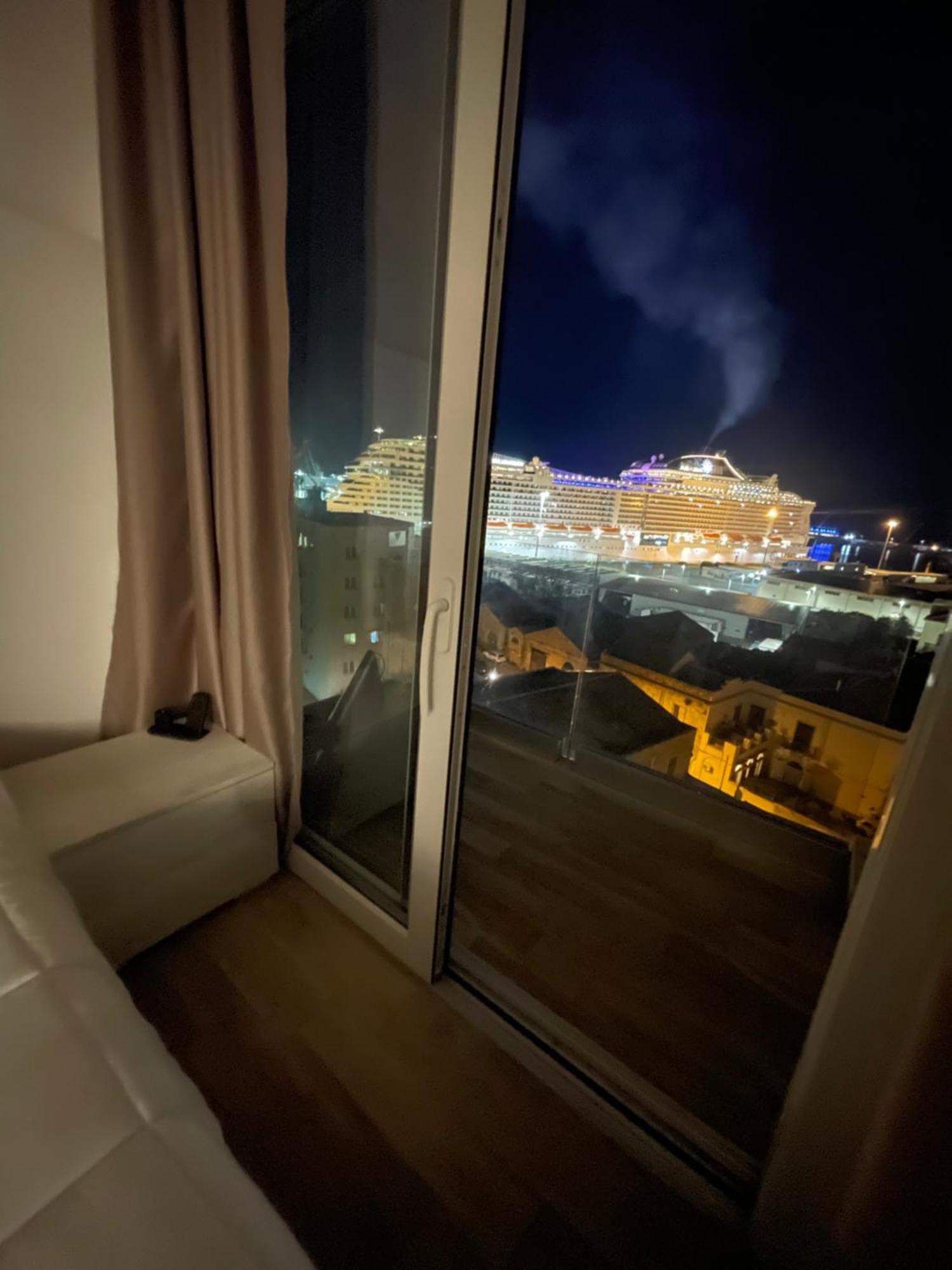 Palermo Inn Marina Exclusive View Luaran gambar